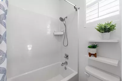 5509 Holly Bay Ave, Dublin, CA 94568 - Photo 21