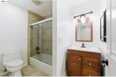 10439 Mary Ave, Cupertino, CA 95014 - Photo 17