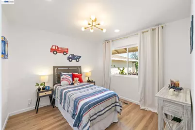 35290 Farnham Dr, Newark, CA 94560 - Photo 29