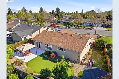 35290 Farnham Dr, Newark, CA 94560 - Photo 43