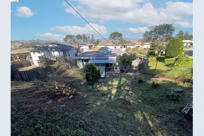 2361 Oakmont Dr, San Bruno, CA 94066 - Photo 35