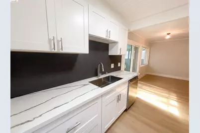 2361 Oakmont Dr, San Bruno, CA 94066 - Photo 17