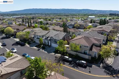 5219 Forestdale Cir, Dublin, CA 94568 - Photo 51