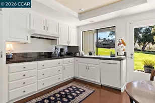 3136 Rossmoor Pkwy, Walnut Creek, CA 94595 - Photo 15