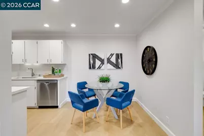 1465 Marchbanks Dr #4, Walnut Creek, CA 94598 - Photo 7