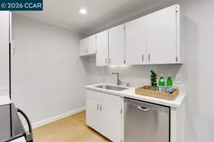 1465 Marchbanks Dr, Walnut Creek, CA 94598 - Photo 11