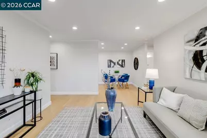 1465 Marchbanks Dr #4, Walnut Creek, CA 94598 - Photo 5