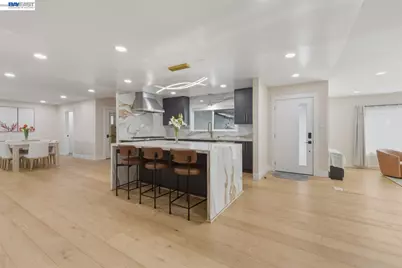 44775 Parkmeadow Dr, Fremont, CA 94539 - Photo 9