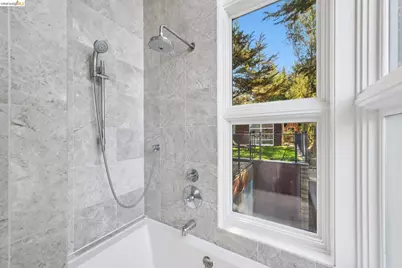 8210 Skyline Blvd, Oakland, CA 94611 - Photo 33