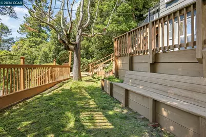 5716 Merriewood Drive, Oakland, CA 94611 - Photo 3