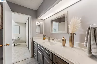 1149 Bismarck Ln, Alameda, CA 94502 - Photo 25