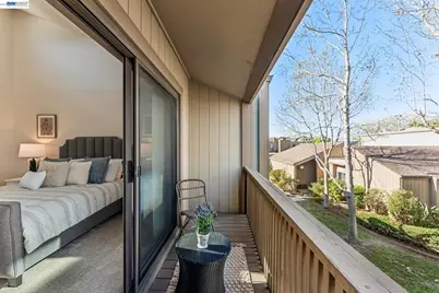 1149 Bismarck Ln, Alameda, CA 94502 - Photo 31
