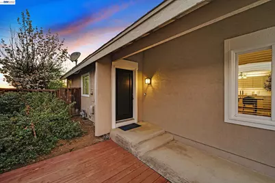 2376 Broadmoor St, Livermore, CA 94551 - Photo 9