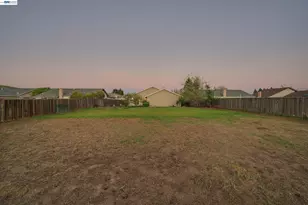 2376 Broadmoor St, Livermore, CA 94551 - Photo 45