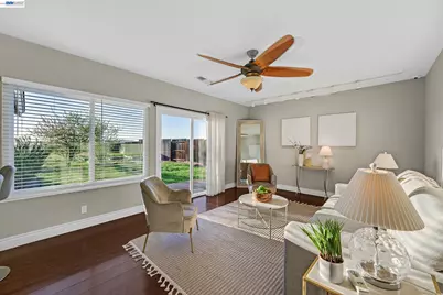 2376 Broadmoor St, Livermore, CA 94551 - Photo 21