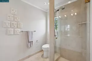 5430 Proctor Ave, Oakland, CA 94618 - Photo 23