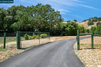 60 Hampton, Martinez, CA 94553 - Photo 39