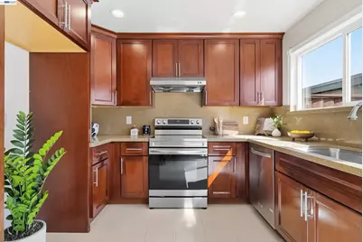 4636 Granada Way, Union City, CA 94587 - Photo 7