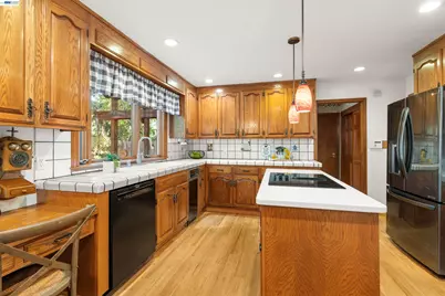 874 Mendenhall Dr, Livermore, CA 94550 - Photo 23