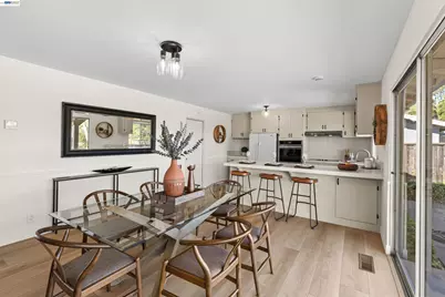 121 Ardith Dr, Orinda, CA 94563 - Photo 11