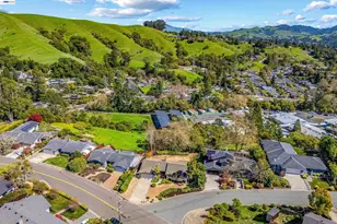 121 Ardith Dr, Orinda, CA 94563 - Photo 35