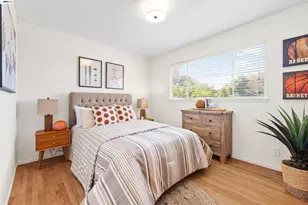 121 Ardith Dr, Orinda, CA 94563 - Photo 23