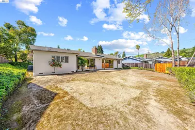 121 Ardith Dr, Orinda, CA 94563 - Photo 31