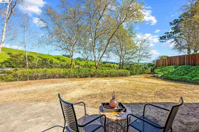 121 Ardith Dr, Orinda, CA 94563 - Photo 33