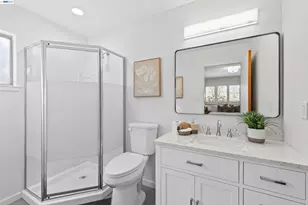 121 Ardith Dr, Orinda, CA 94563 - Photo 29