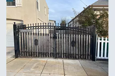 1954 48th Ave, Oakland, CA 94601 - Photo 3