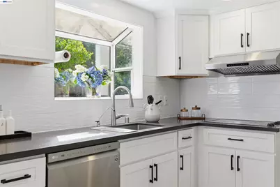 11593 Ladera Ct, Dublin, CA 94568 - Photo 21