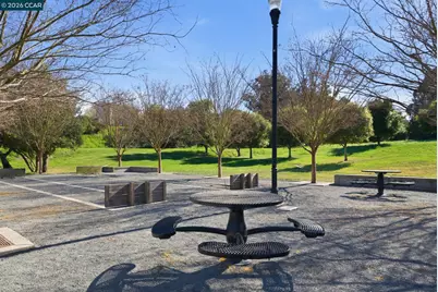 1084 Avocet Dr, Hercules, CA 94547 - Photo 51