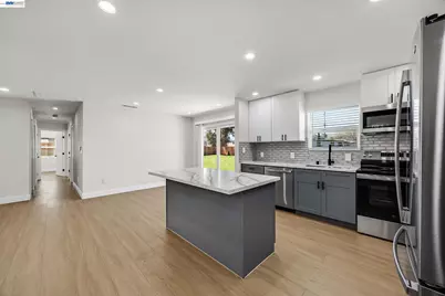 1577 Waltham Rd, Concord, CA 94520 - Photo 13