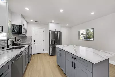 1577 Waltham Rd, Concord, CA 94520 - Photo 11