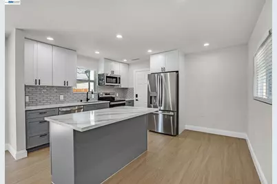 1577 Waltham Rd, Concord, CA 94520 - Photo 9