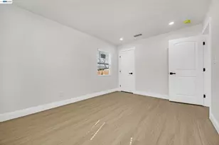 1577 Waltham Rd, Concord, CA 94520 - Photo 23