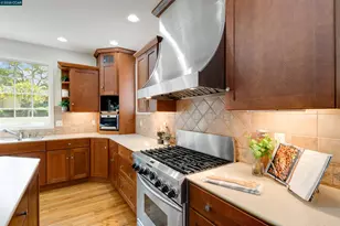 4 Wallabi Ct, Lafayette, CA 94549 - Photo 21