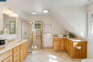 4 Wallabi Ct, Lafayette, CA 94549 - Photo 33