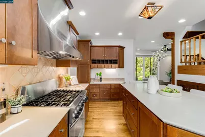 4 Wallabi Ct, Lafayette, CA 94549 - Photo 19