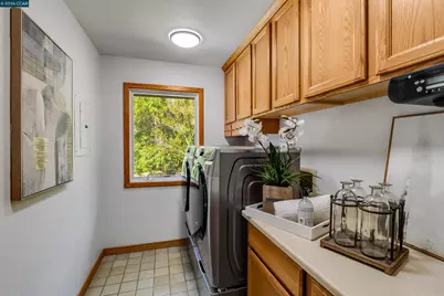 4 Wallabi Ct, Lafayette, CA 94549 - Photo 37