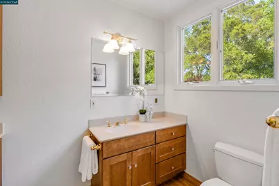 4 Wallabi Ct, Lafayette, CA 94549 - Photo 25