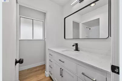 5497 Roundtree Dr #D, Concord, CA 94521 - Photo 15