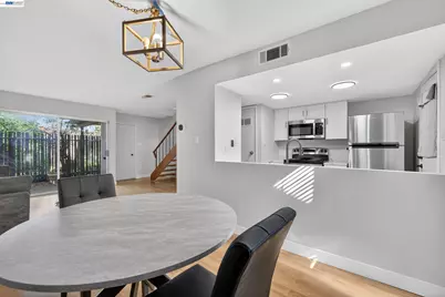 5497 Roundtree Dr #D, Concord, CA 94521 - Photo 7