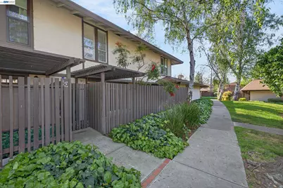 5497 Roundtree Dr #D, Concord, CA 94521 - Photo 1
