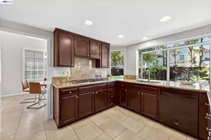 3329 Vermont Pl, Pleasanton, CA 94588 - Photo 15