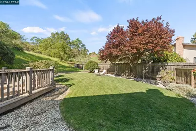 129 Galen Dr, Walnut Creek, CA 94597 - Photo 29