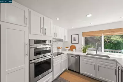 129 Galen Dr, Walnut Creek, CA 94597 - Photo 15