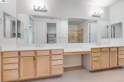 6914 Geyserville St, Dublin, CA 94568 - Photo 19