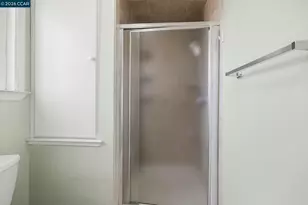 1515 Thornwood Dr, Concord, CA 94521 - Photo 17