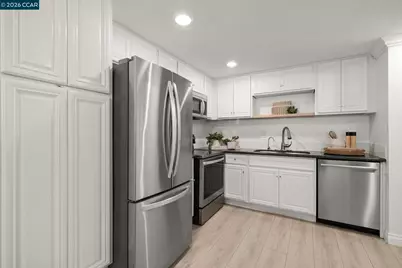 1052 Bancroft Rd, Concord, CA 94518 - Photo 11